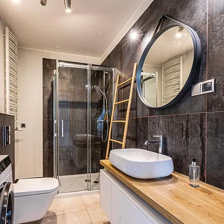 Apartament Rentplanet - Wyszynskiego 43
