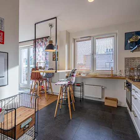 Apartment Rentplanet - Wyszynskiego 43 Wroclaw